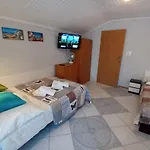 Homestay szállás Goscinne Akacja Resko