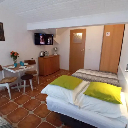 Alloggio in famiglia Goscinne Akacja Resko