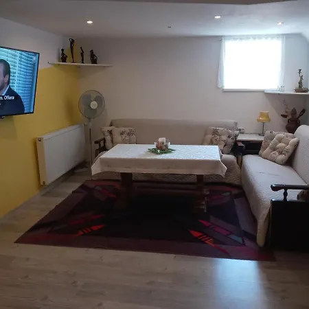 Goscinne Akacja Resko Alloggio in famiglia *