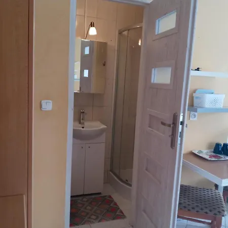 Goscinne Akacja Resko *