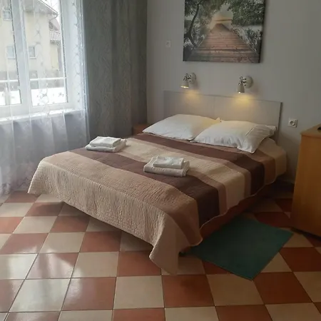 Goscinne Akacja Resko 3*