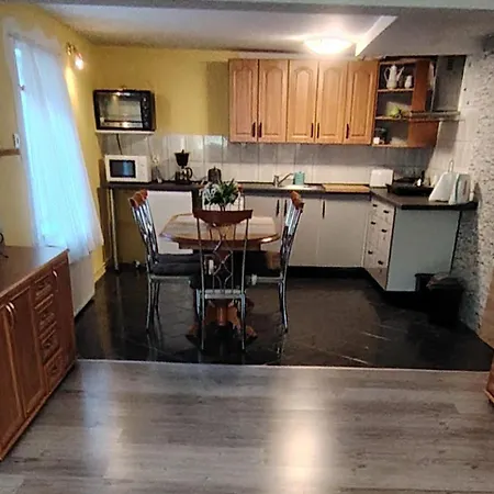 Goscinne Akacja Resko *