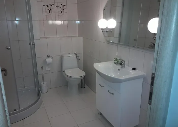 Goscinne Akacja Resko Privat bolig Dźwirzyno