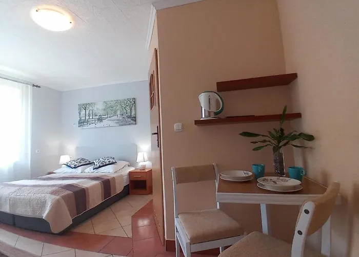 Goscinne Akacja Resko *